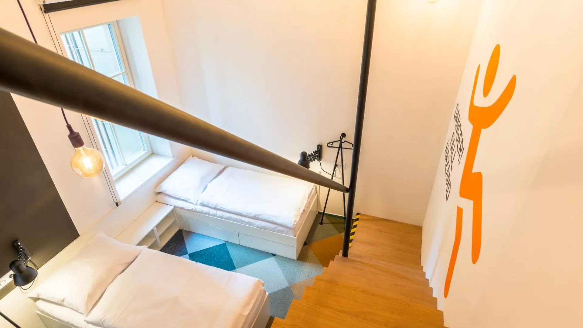 MeetMe23 Hotel Praag